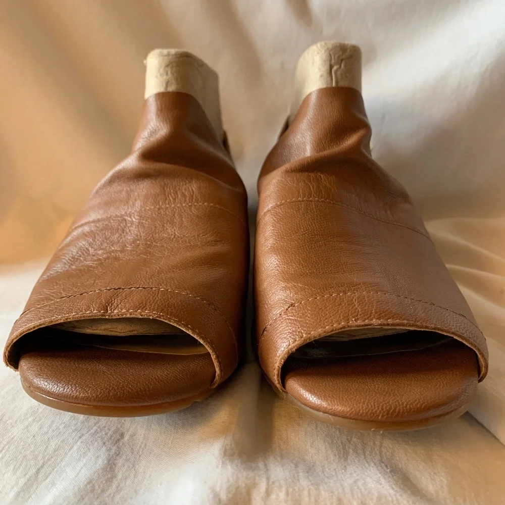 Nurture tan genuine leather wedge sandals